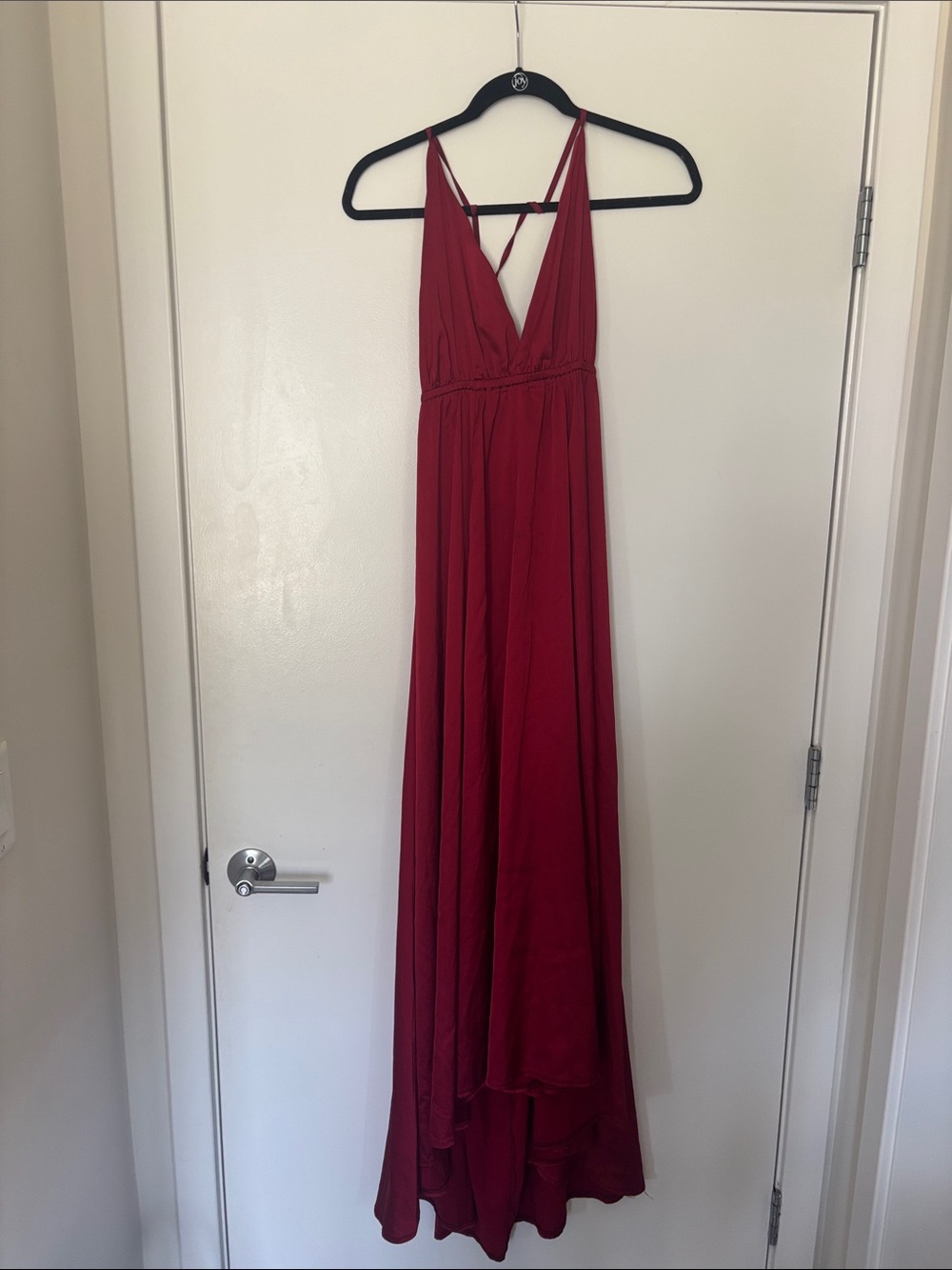 Elegant Deep Red V-Neck Maxi Dress